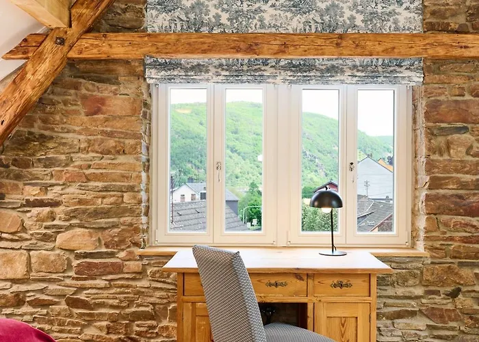 Winzerhof Ross & Rose Estalagem